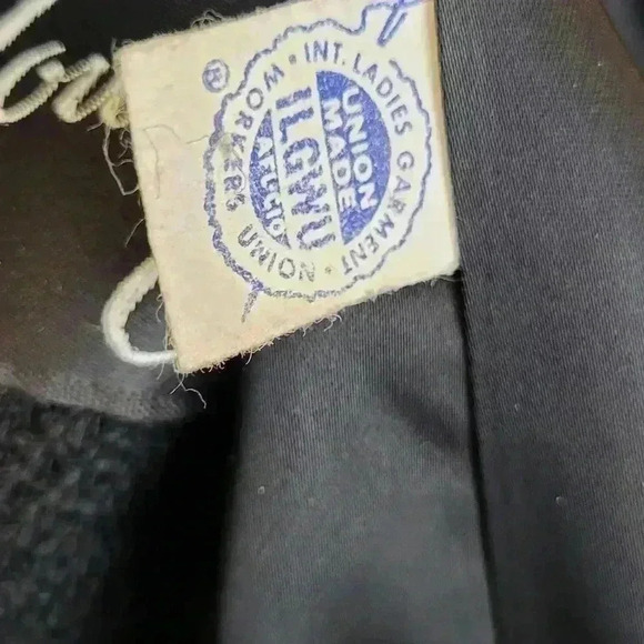 Vintage Town and Country Long Black Union Made Coat Womens - Picture 10 of 10